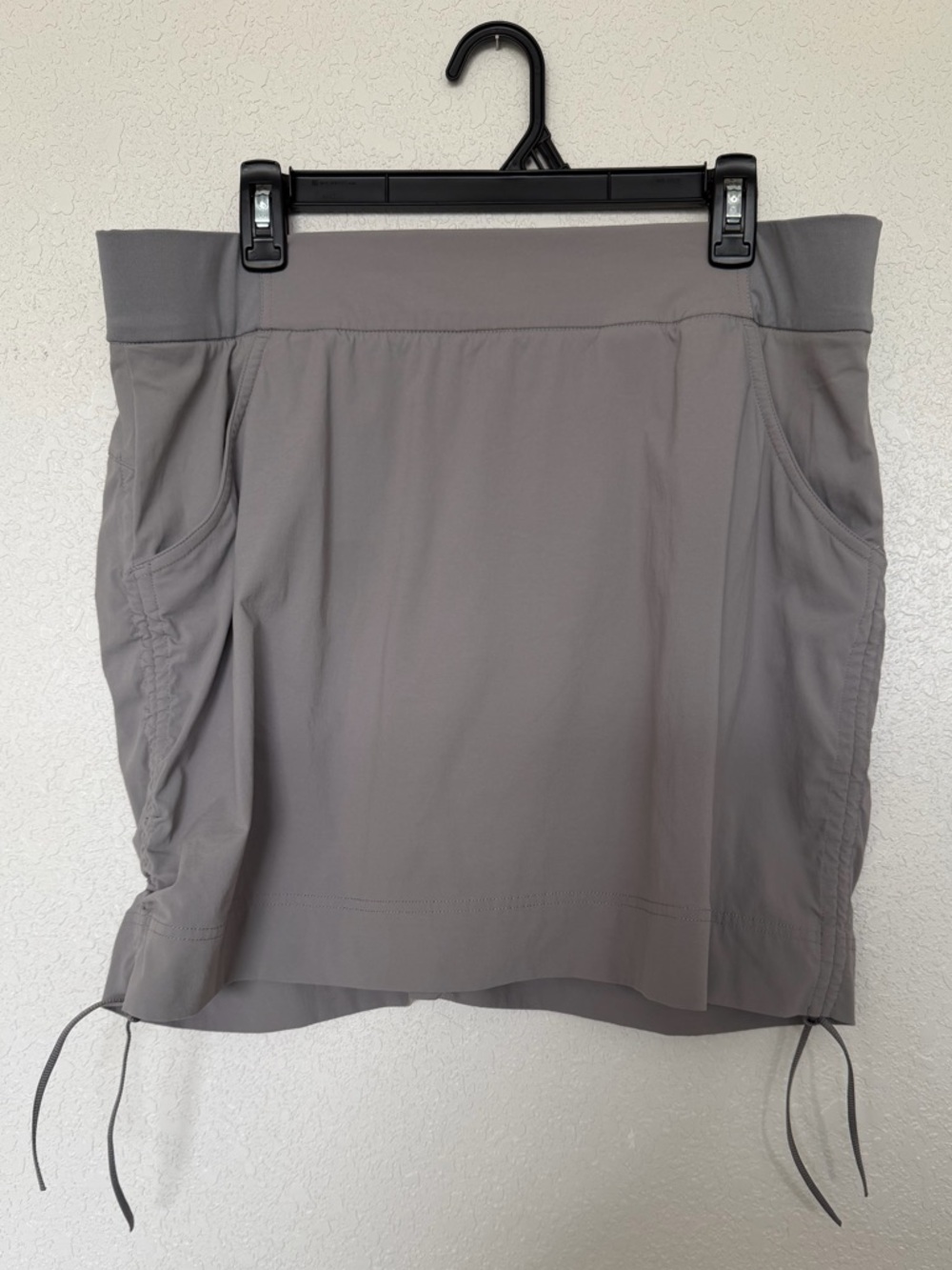 Columbia Light Gray Active Skort